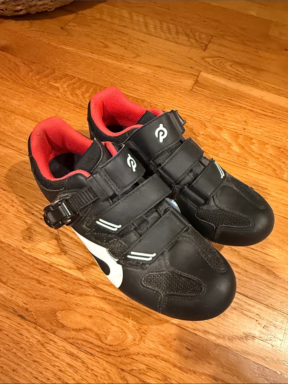 Size 38 Black and Red Cycling Shoes with Secure Strap